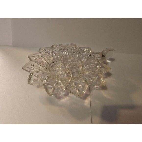 Vintage Chamber Maid Candle Holder - Clear Cut Glass Home Decor Collectible - Picture 1 of 3